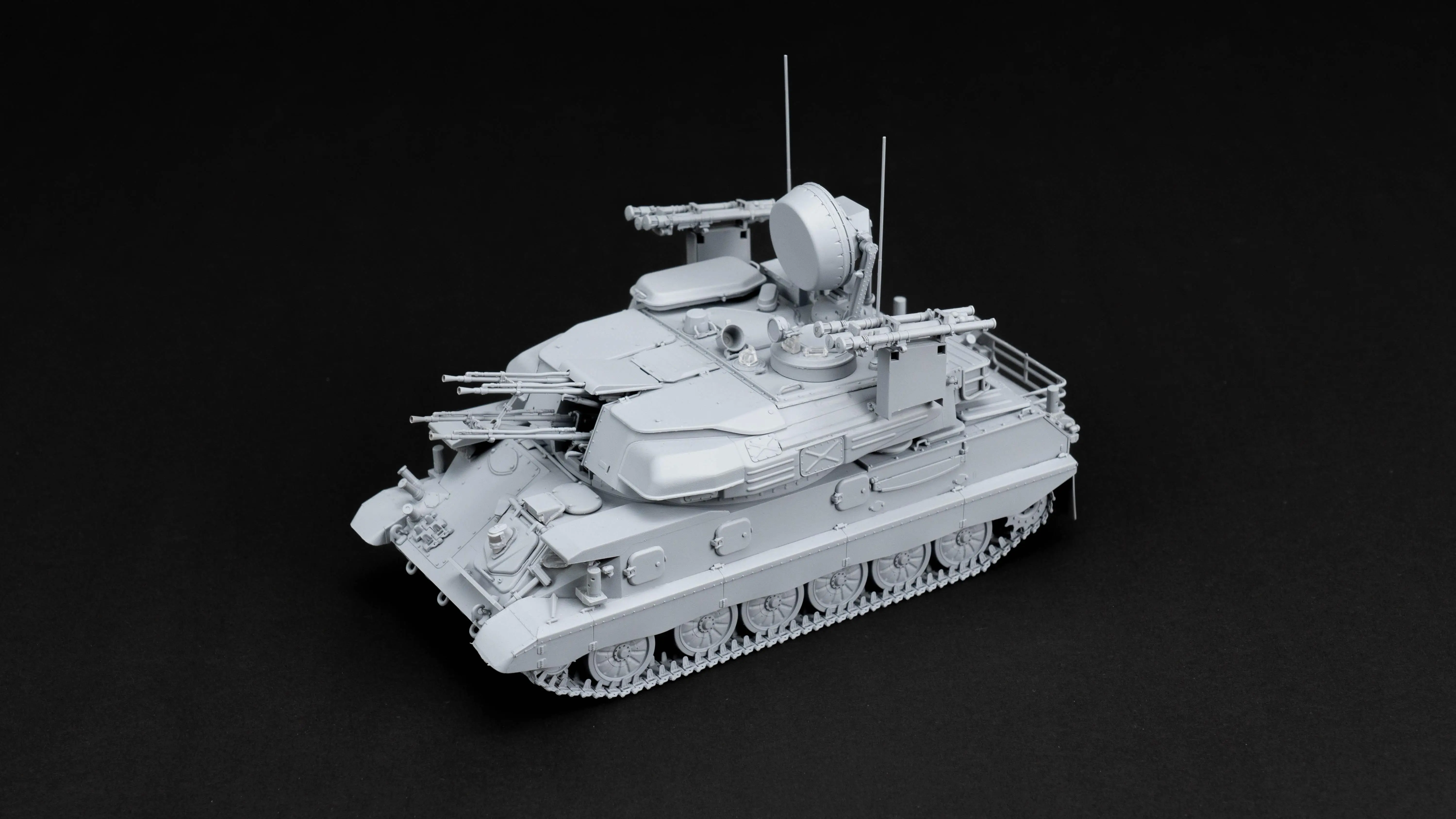 Zimi Model ZM35124 1/35 Scale Soviet ZSU-23-4 M2/M4 Shilka SPAAG