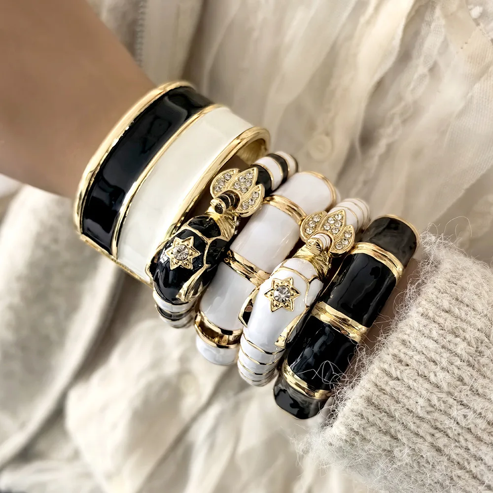 Hip Hop Cute Elephant Enamel Dripping Oil Wide Bangles for Women Punk Waterproof Cuff Bracelet Charm Wristband Aesthetic Jewelry
