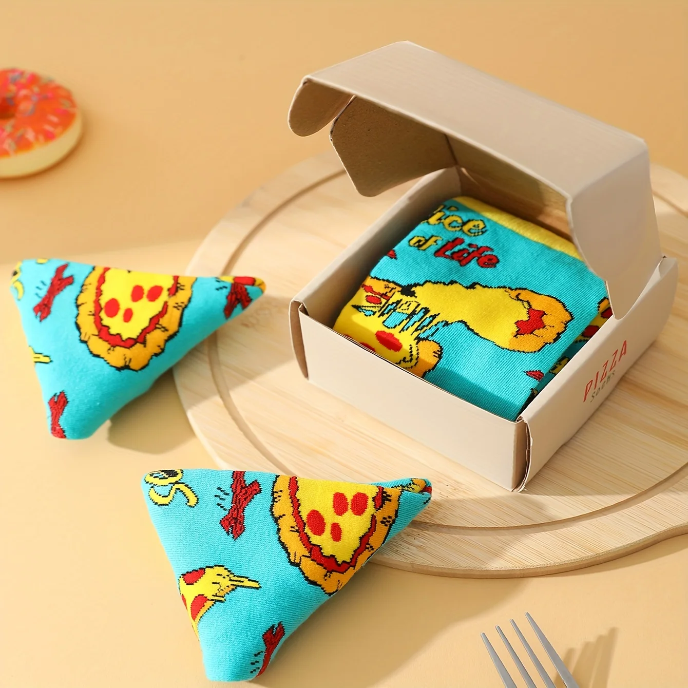 1 pair of stylish unique and interesting blue pizza pattern gift socks for men and women suitable for all seasons