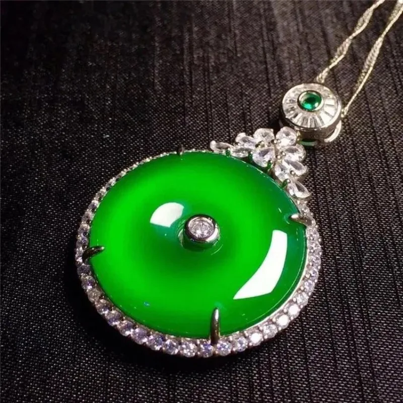 Ice Kind Zhengyang Green Chalcedony Safety Buckle Pendant Necklace