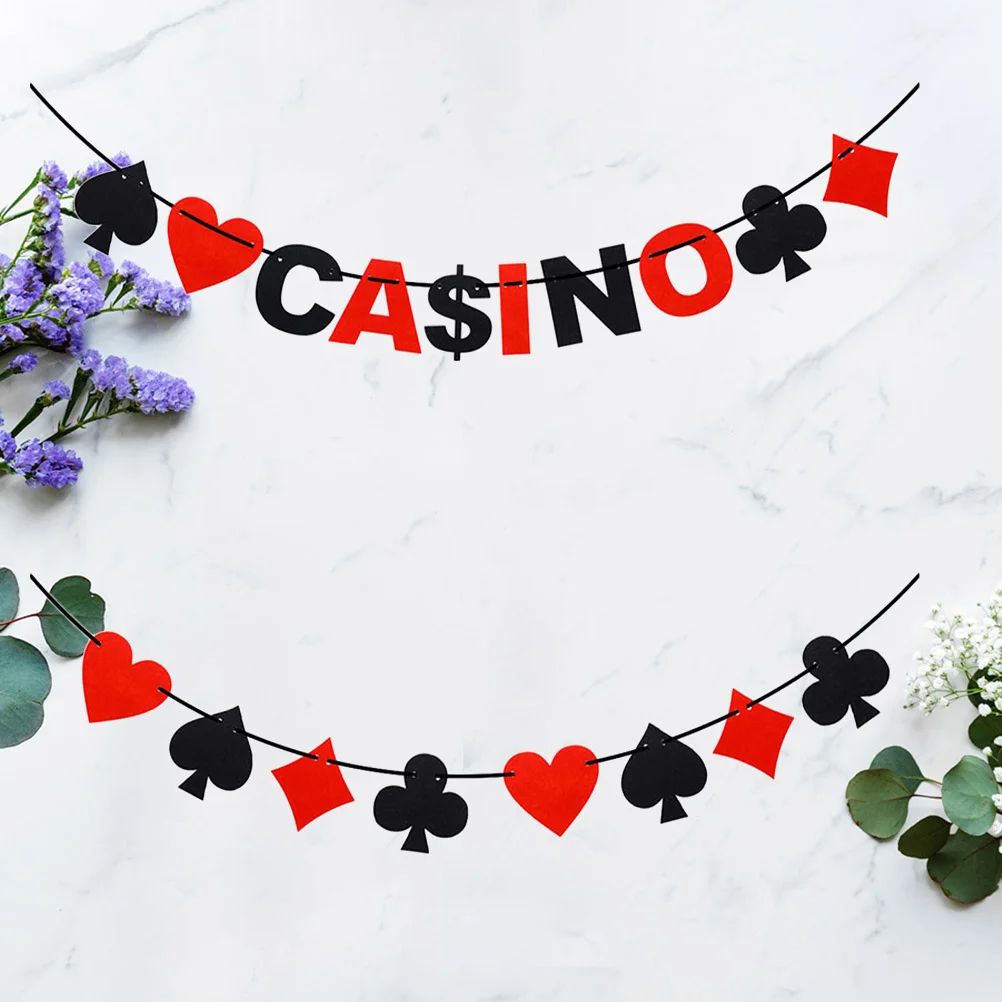 

2pcs Heart Shaped Letter Decorative Poker Hanging Banner Peach Pennant Party Supplies Theme Playing Flags