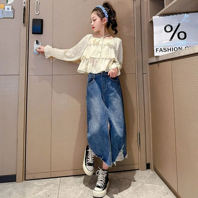 

2025 Spring New Korean Style Girls' Denim A Line Skirt with Split Hem Mid Length Trendy Design