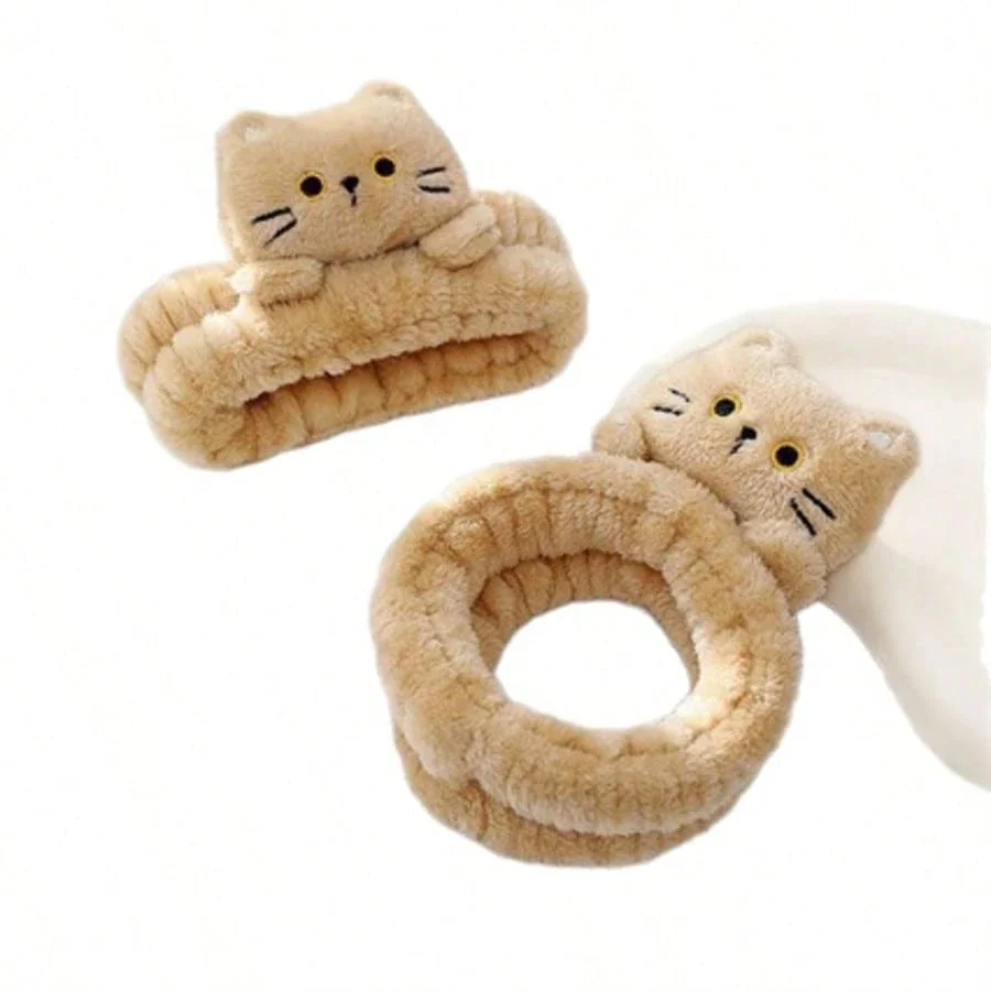 

Cute Cat Headband For Women Non-Slip Hair Accessory For Face Washing And Mask Application