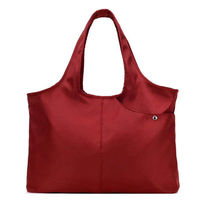 Borsa a tracolla grande Versatile in tessuto di Nylon di grande capacità alla moda da donna in tinta unita per le vacanze e le uscite