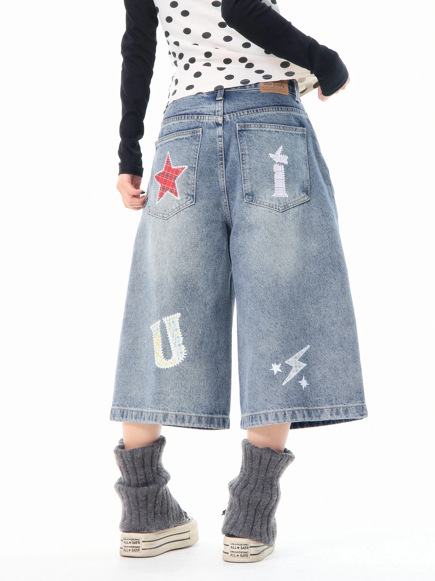 

Джинсы MKGO в корейском стиле с вышивкой, широкие, свободного кроя, с эффектом потертости, укороченные (7/8), повседневные, из хлопкового денима, для женщин