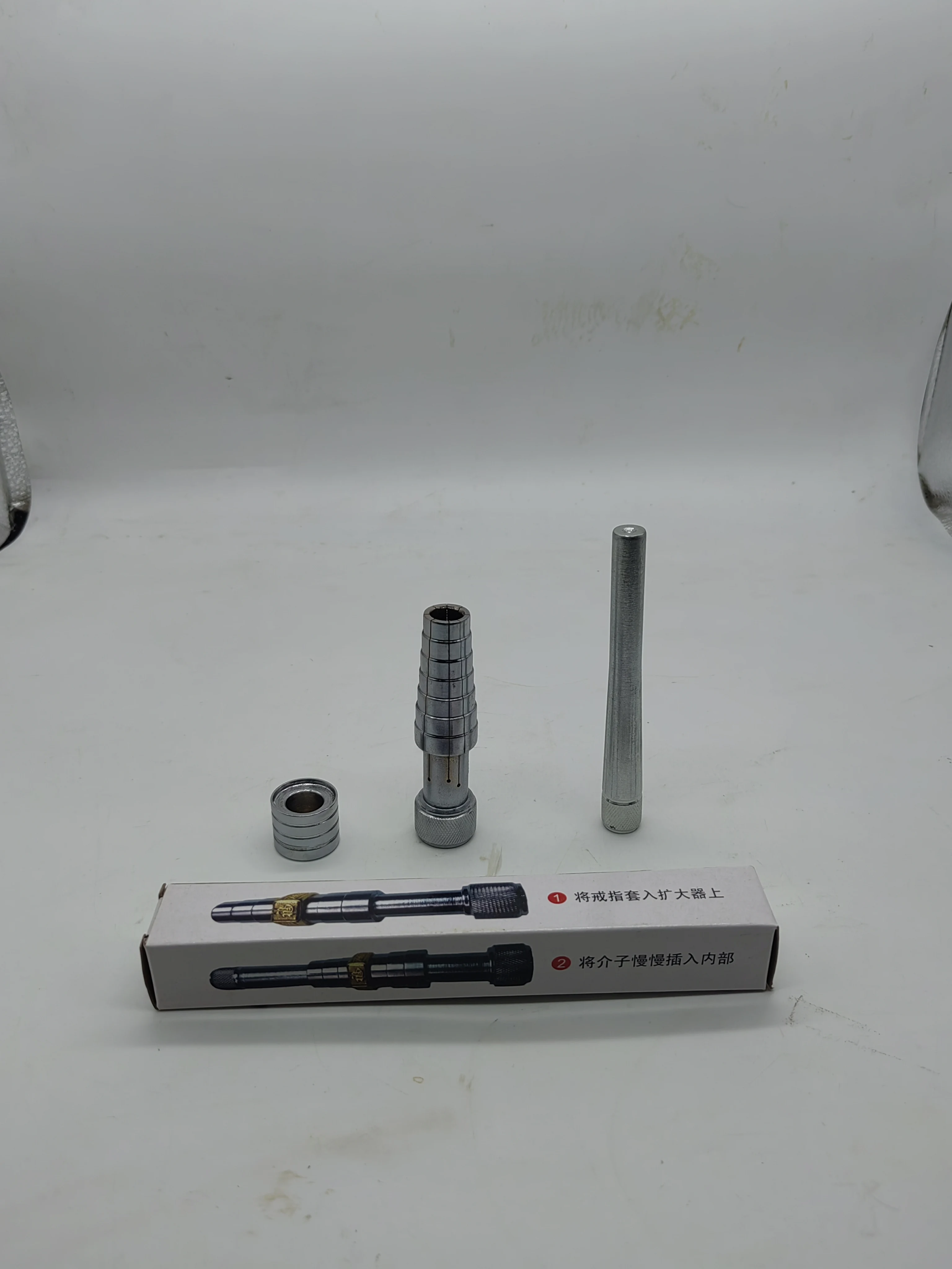 

Ring amplifier correction and plastic surgery small household repair ring mouth adjustment size adjustment gold plating too