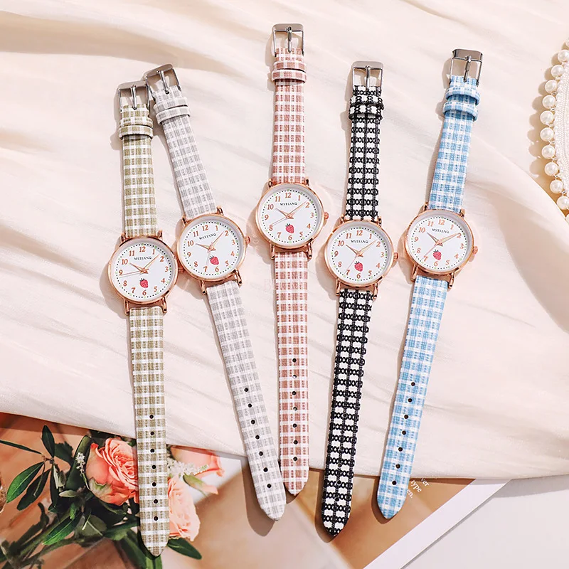 

Cute Strawberry pattern Women Leather Band Quartz Watch Fashion Students Dress Sports Clock Bracelet Wristwatches Watch for Kids