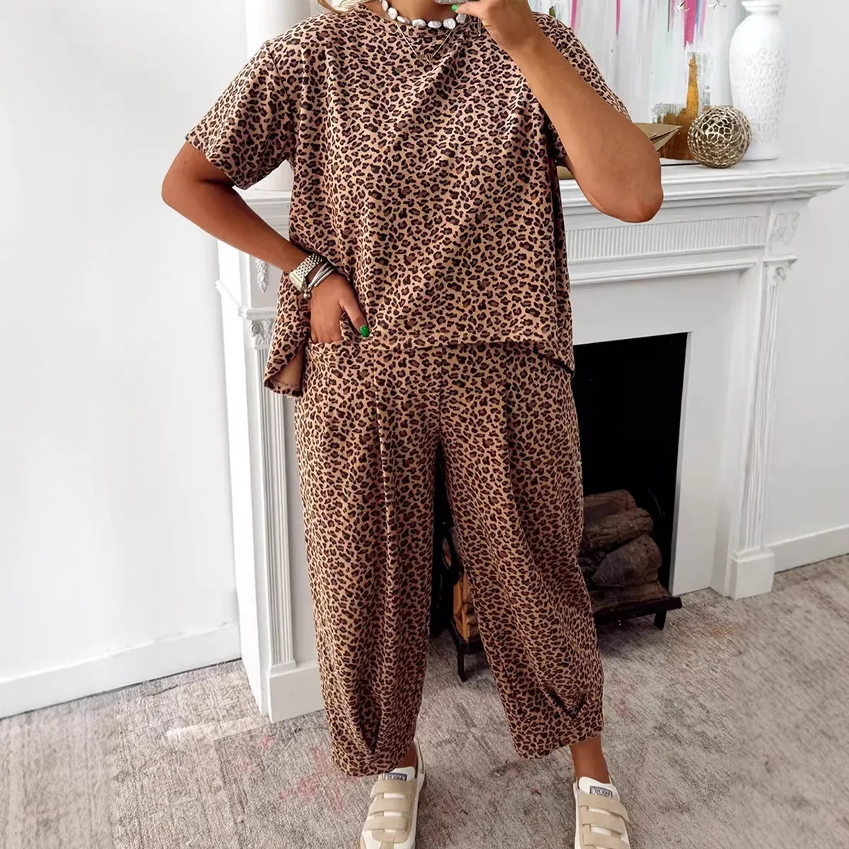 New Loose Leopard Print Two-piece Set for Girl, European  American Fashion Trends Multi-pocket Casual Tracksuit for Women