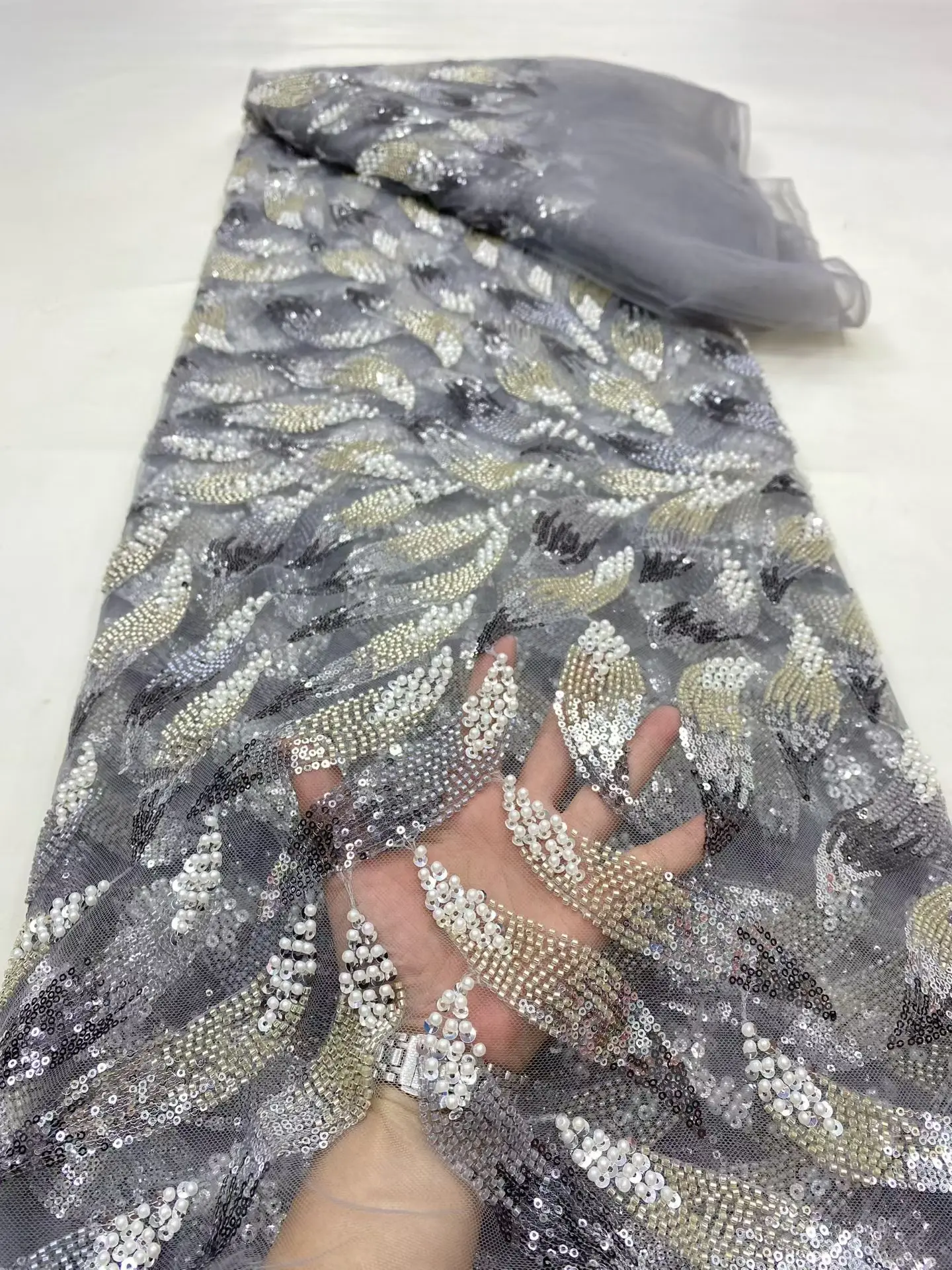 

Nigerian Sequins Tulle Lace Fabric High-Quality Embroidery African Net Cloth for Prom Dresses Beads 5 Yards 2025 DP0467