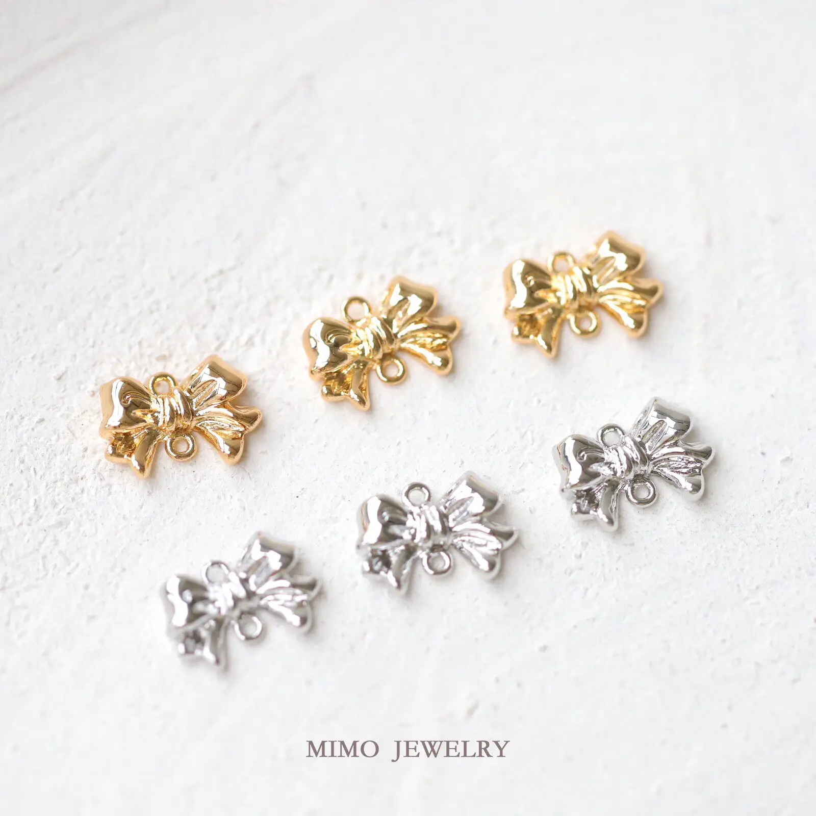 1pcs Copper-plated Gold Cute Bow Pendant DIY Necklace Pendant Charms For Jewelry Making DIY Bracelet Accessories Findings