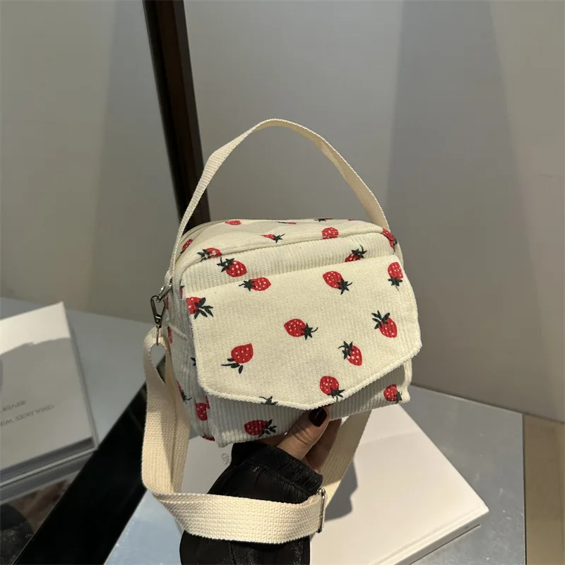 

​​2025 Japanese Style Strawberry Crossbody Bag Cute Square Shoulder Purse for Girls Kawaii Summer Mini Bag​