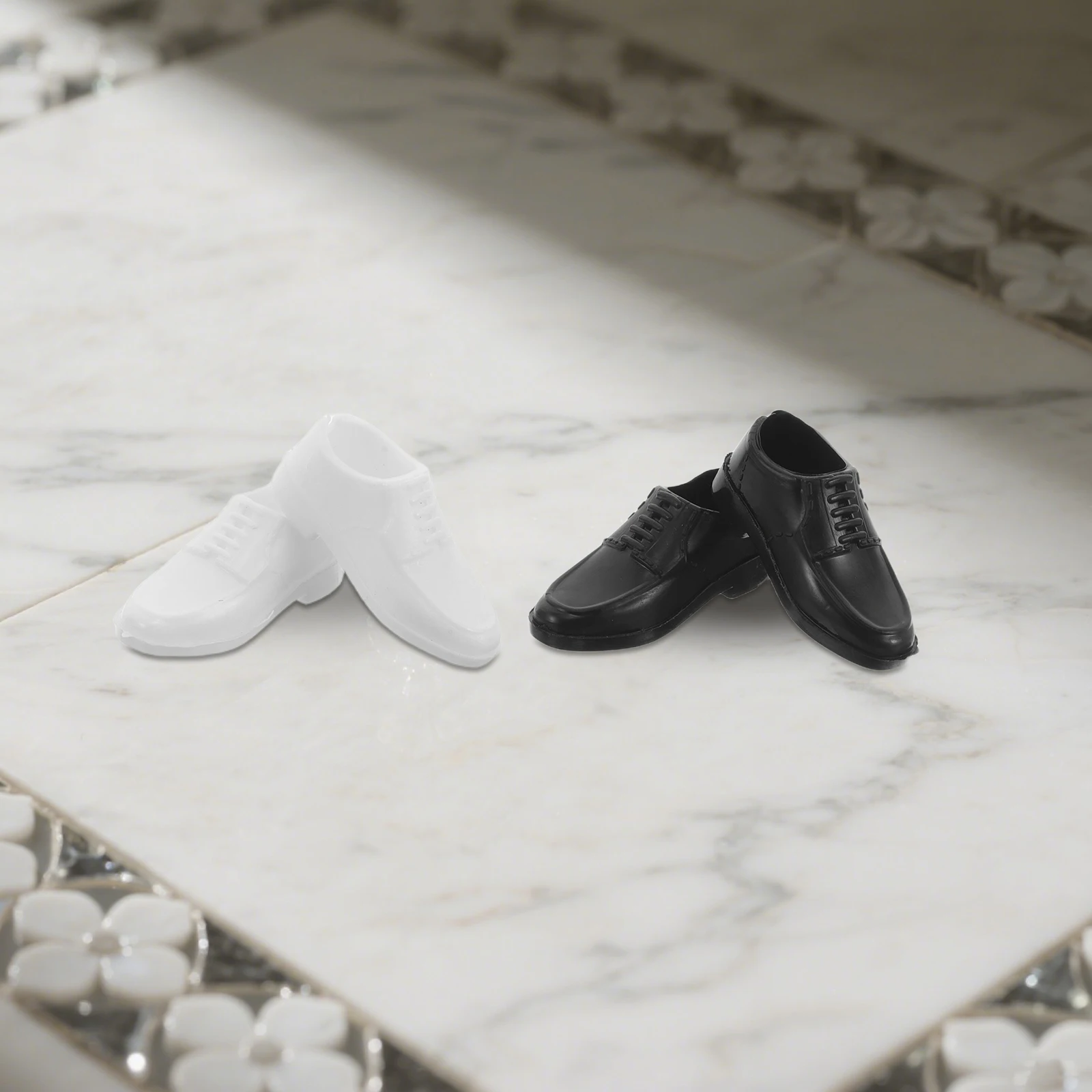 

40pcs Micro 11 Inch Miniature Men Little Shoes Mini Boots Simulation Shoes For Mini House Decor Accessories