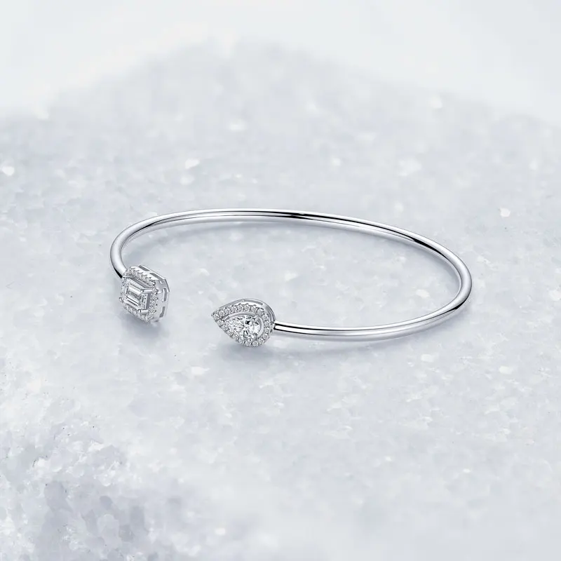 IOGOU 0.5CT Pear Cut&0.8CT Emerald Cut Twin Diamond Moissanite Cuff Bangle for Women Luxury Original Pure 925 silver Party Gift