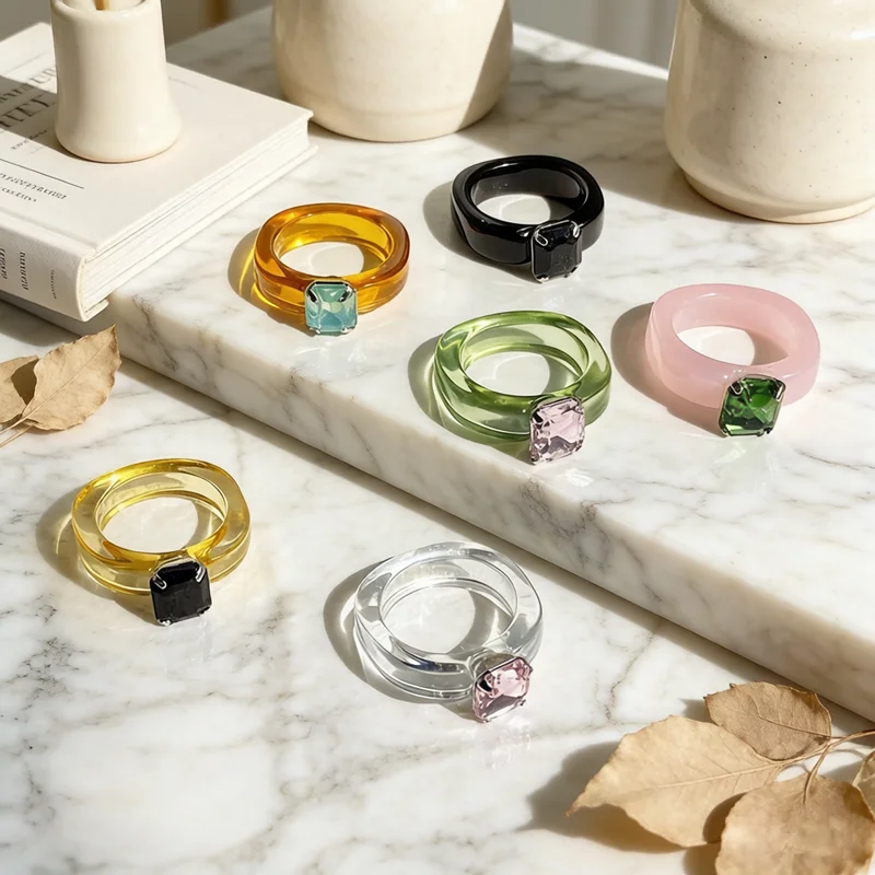 

NEW Stylish Inlaid Zircon Resin Ring, Elegant Minimalist Appearance, Sweet Women Jewelry, Suitable for Party, And Holiday Gifts