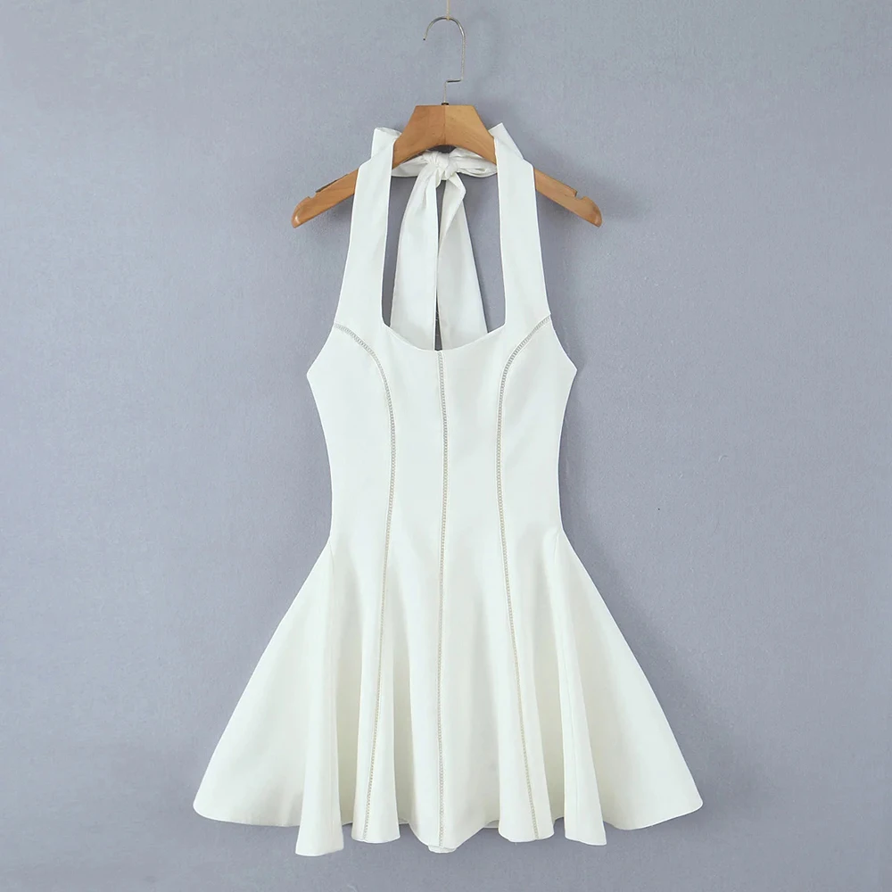 TWOTWINSTYLE Solid Slimming มินิเดรสผู้หญิง Halter คอแขนกุด Backless Patchwork Ruffles ชุดเสื้อผ้าหญิงใหม่