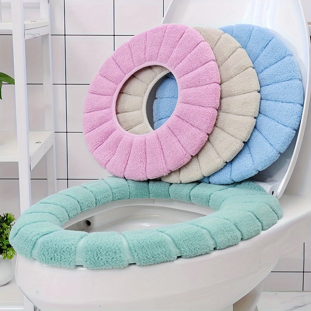 1Pc Winter Warm Thicker Toilet Seat Cover Mat Soft Washable Bathroom Cushion Closestool Warmer Accessory for Added Comfort