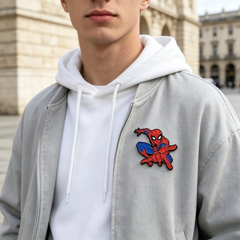 1pcs Super hero film and television peripheral badges Cartoon Spider-Man Badge Brooch Backpack Clothing Metal Backpack Clothes