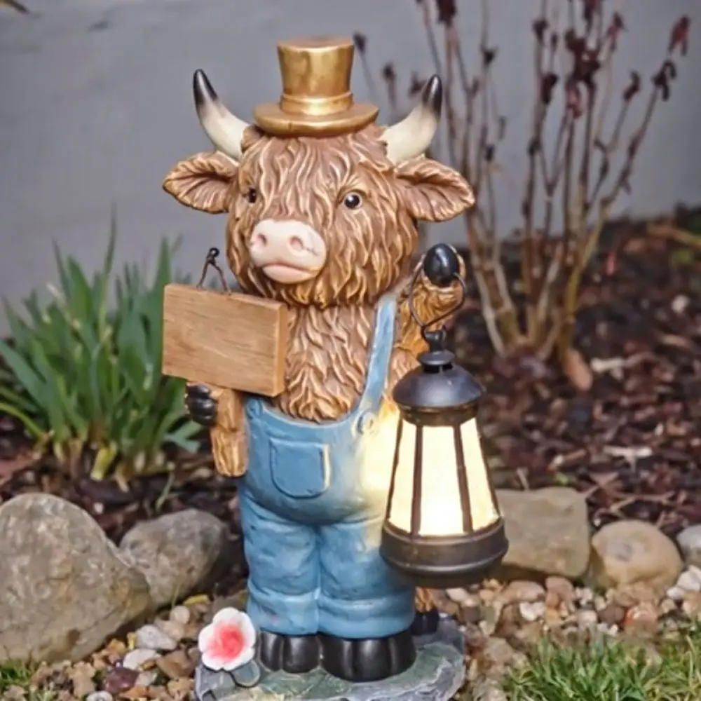 Highland Cow Statue With Solar Lantern Garden Decorative Figurine Welcome Sign Lawn Ornament Modern Art Decor