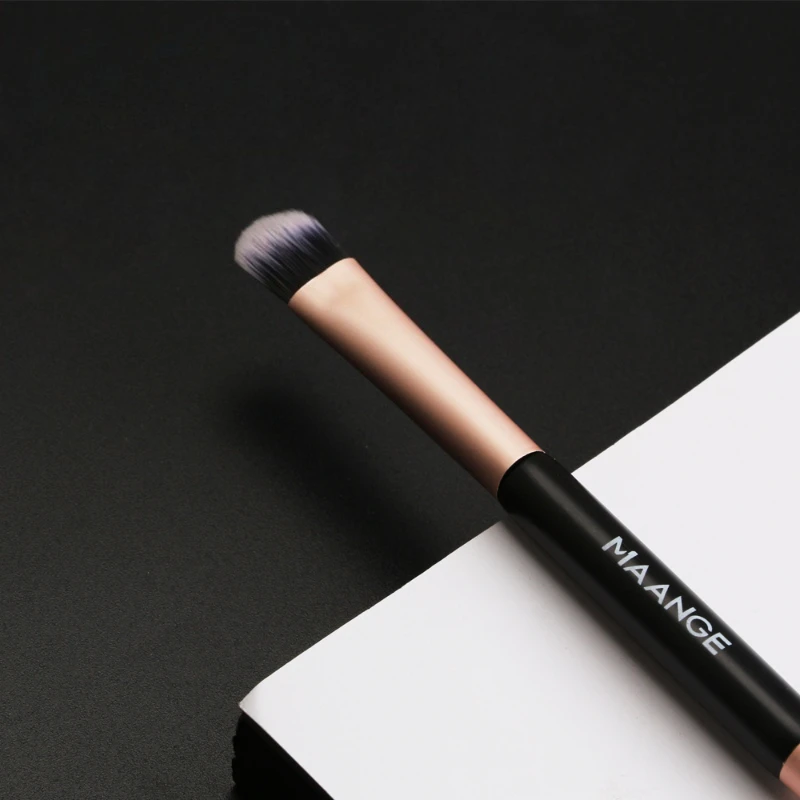 브Ensemble de pinceaux de maquillage poudre cosmétique douce et moelleuse fard à paupières Kabuki mélange ombre à paupières Eyeliner pinceau de maquillage pour les lèvres outils 이브