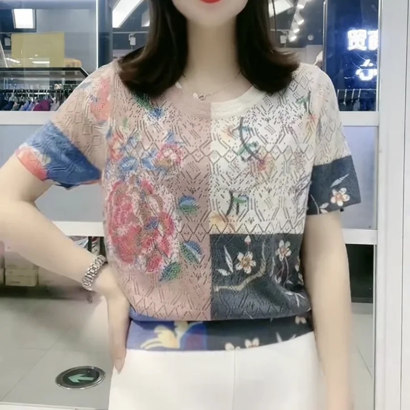 2024 Summer New High End Mom's Fashion Western Style Covering Belly Hot Diamond Printed Short Sleeve Round Neck Versatile T-shir