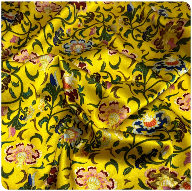 Yellow Background Flower 19 Momme Stretch Silk Fabrics Silkworm Filament Fabric Silky Summer Dress Cheongsam Clothing Fabric