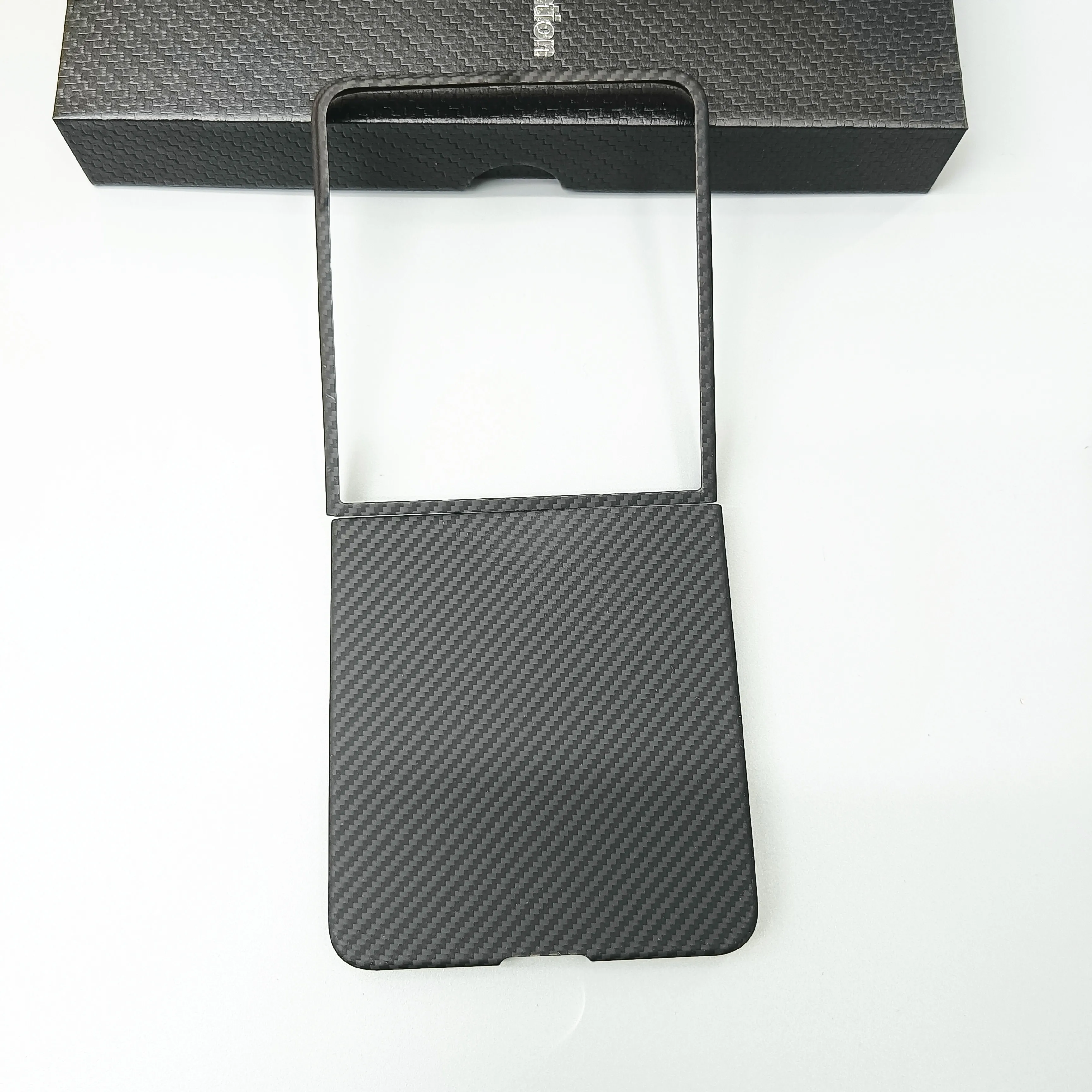 

Genuine Aramid Carbon Fiber Slim Case For Samsung Galaxy Z Flip 7 Flip7 ZFlip7 Matte Ultra Thin Hard Armor Back Cover