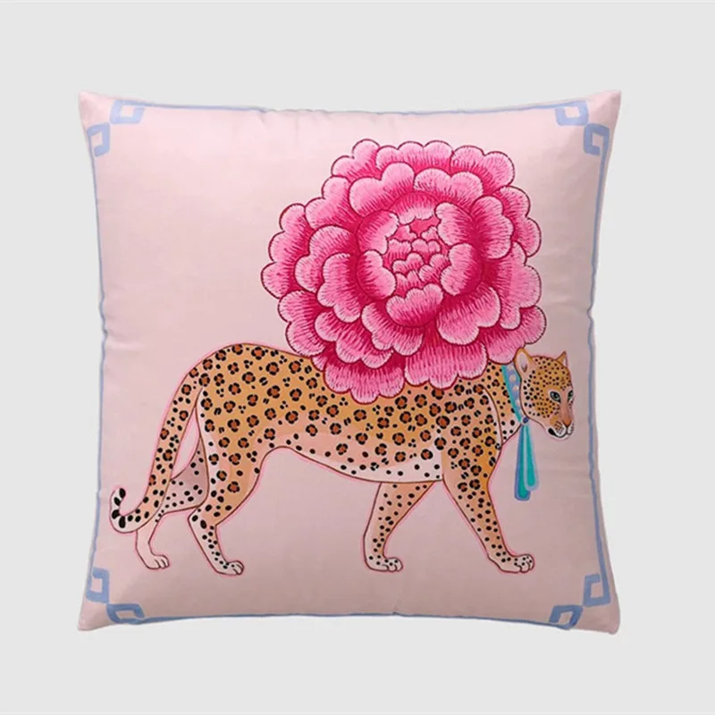 Home Gorgeous Cushion Cover Oriental Mystical Animals Print Ancient Style Decorative Pillow Case Luxury Coussin 50x50cm Tiger