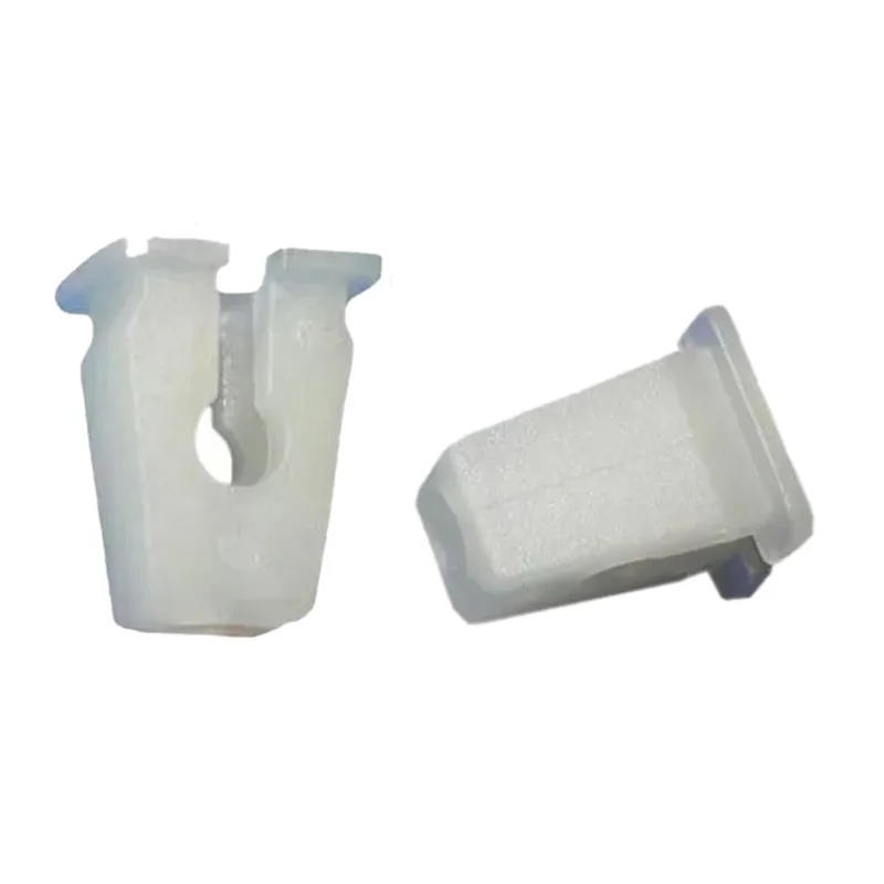 90230846 20PCS R-194 Self-tapping base expansion fix clip suitable for automobile license plate lower guard handrail 2240802