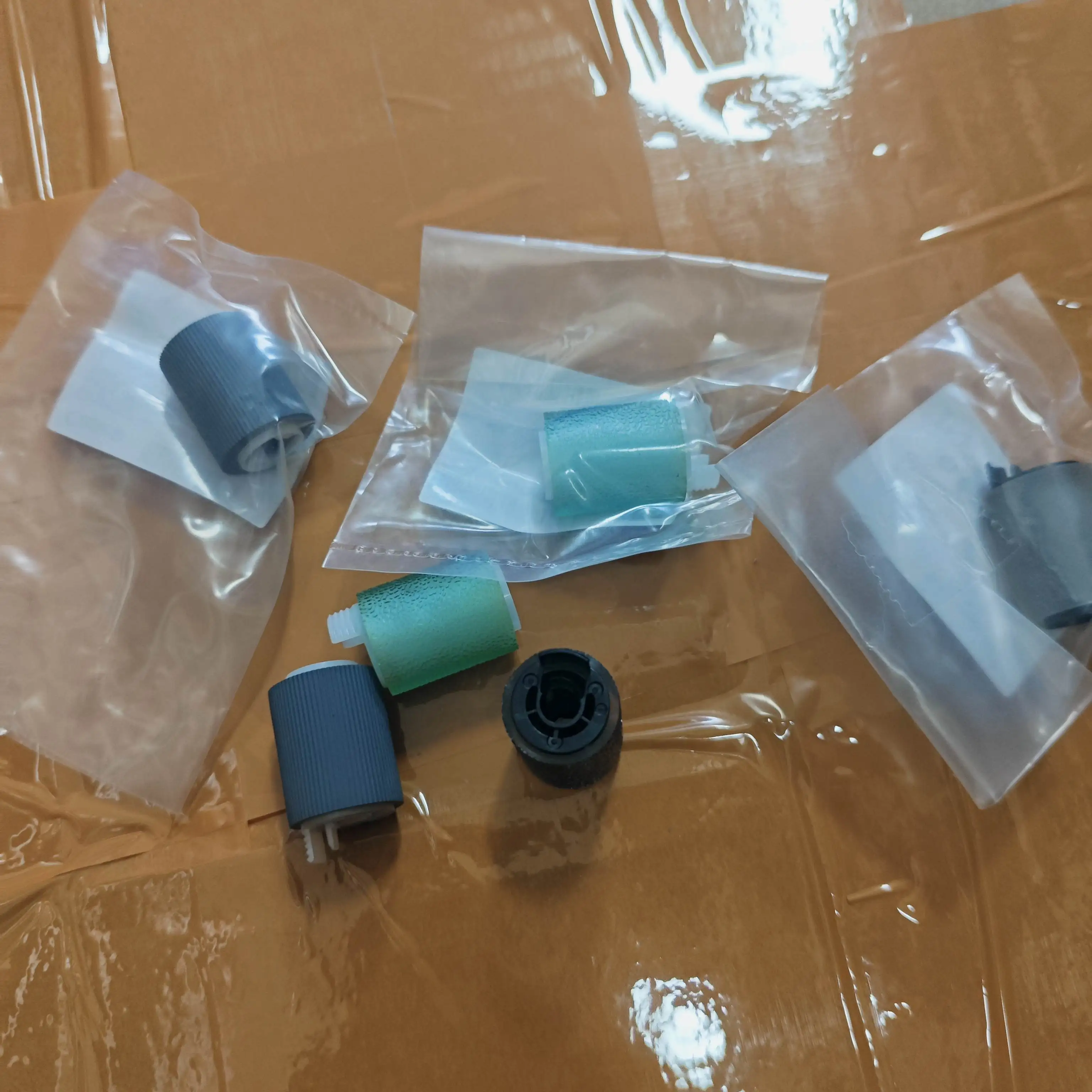 5X FL0-1674-000 FL0-2885-000 FL0-4002-000 تغذية لاقط الأسطوانة لكانون IR C3320 C3325 C3330 C3520 C3525 C3530 C5535 C5540 C5550 #1