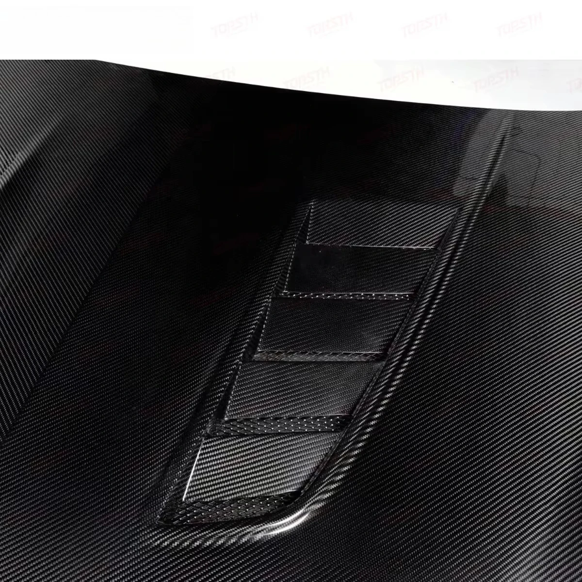 Style New Carbon Fiber Engine Hood for  5 Series G30 F90 M5 Lightweight Dry Carbon Bonnet for Auto Body Upgrade