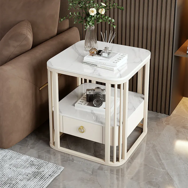 

Кремовый ветер, сторона дивана, несколько боковых шкафов. Чрезвычайно узкая сторона каменной плиты, несколько шкафов. Современный простой угловой журнальный столик.