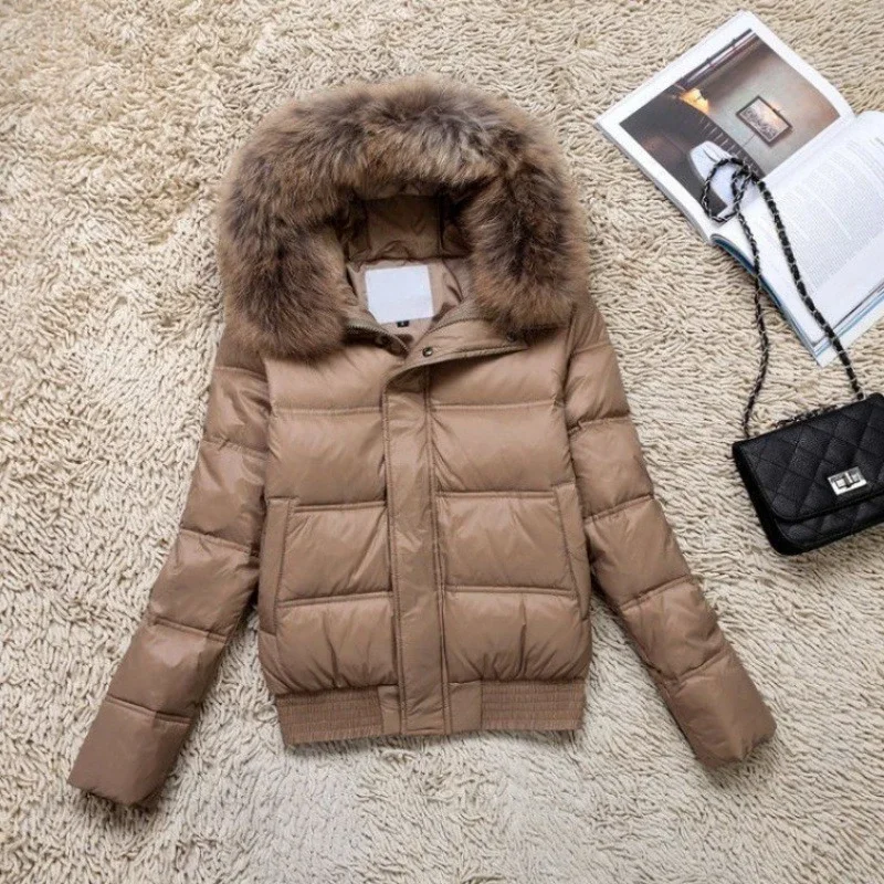2025 automne/hiver européen femmes doudoune banlieue à capuche courte mince doudoune