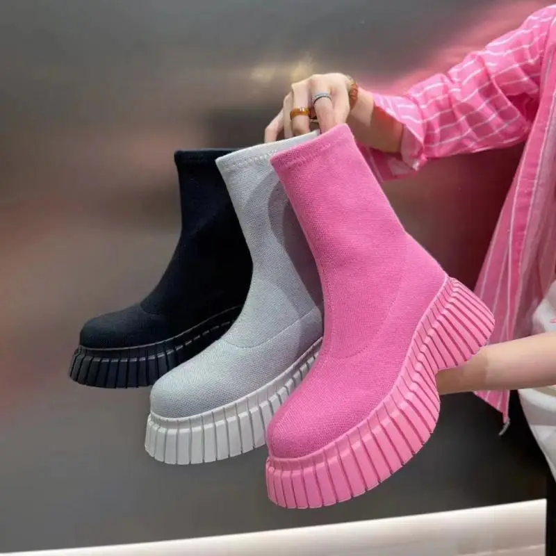 2024 nuovi stivali Slim da donna Sneaker intensificata con suola spessa comodi stivali da Cowboy Slip-on traspiranti per le donne