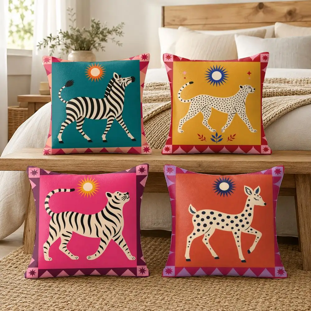 Boho Animal Totem Cushion Cover Soft Short Plush Pillow Cover Smooth Cozy Texture Aesthetic Cushion Case Home Decor