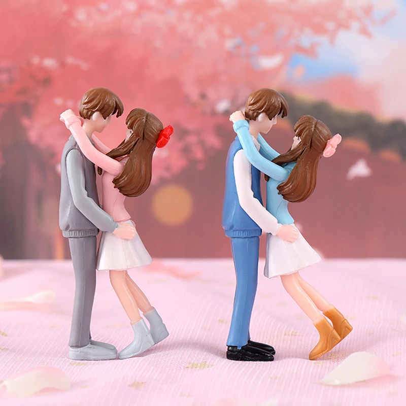 1set Cartoon Romantic Sweet Couple Figurines Garden Micro Landscape Pendant Diy Plastic Craft Garden Scene Decoration