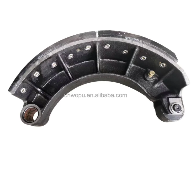 

Новые передние тормозные колодки AZ450045001160 для Sinotruck 2020 Howo 9.5T MCP16, запчасти и аксессуары для шасси грузовика, новая модель AZ450045000042