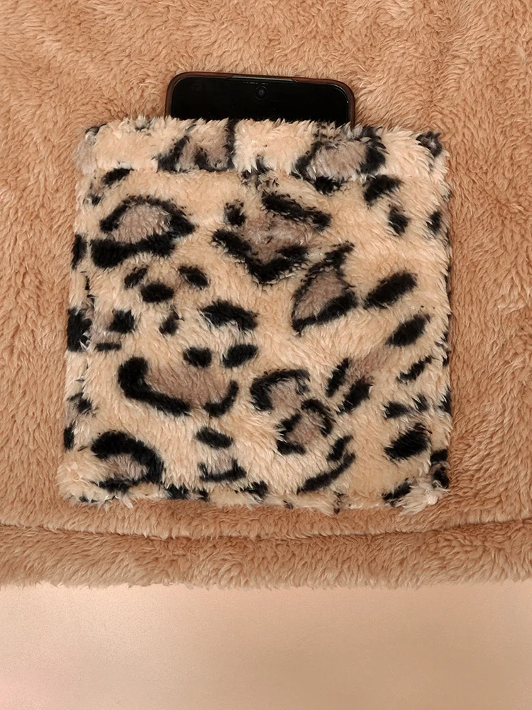 GIBSIE Plus Size Autumn and Winter Long Sleeved Teddy Coat Women 2025 Street New Fashion Warm Zipper Jacket with Leopard Pockets