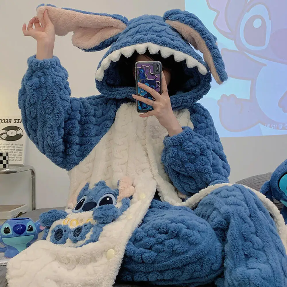 

2 шт., женские плюшевые пижамы, комплект халатов, аниме, зимняя теплая коралловая бархатная домашняя одежда, костюм с капюшоном из мультфильма Диснея, утепленная ночная одежда