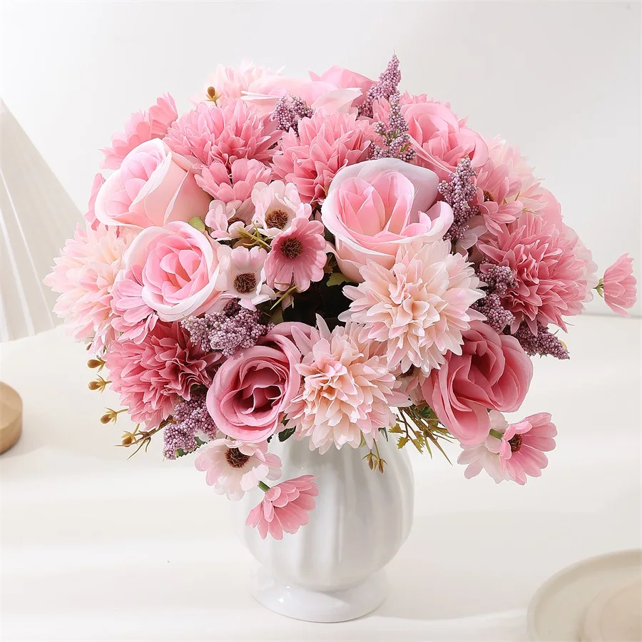 1 bouquet of artificial roses; wedding bouquet; silk roses; lucky ball flowers; home and wedding decorations; bridal bouquets; DIY gifts; Valentine's Day and party decorations.