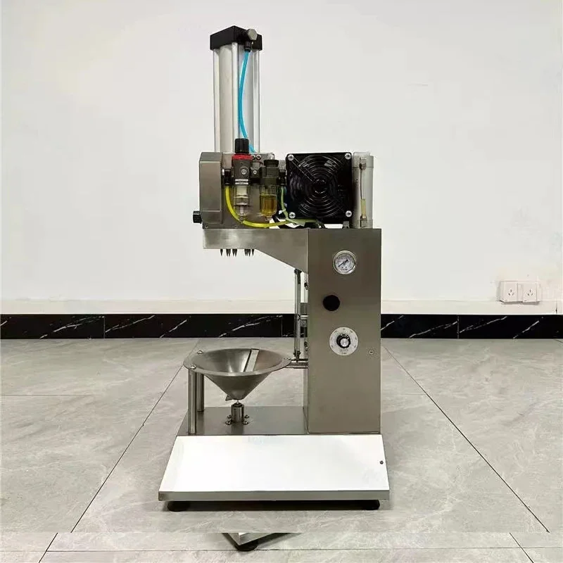 Máquina peladora de coco compacta y eficiente