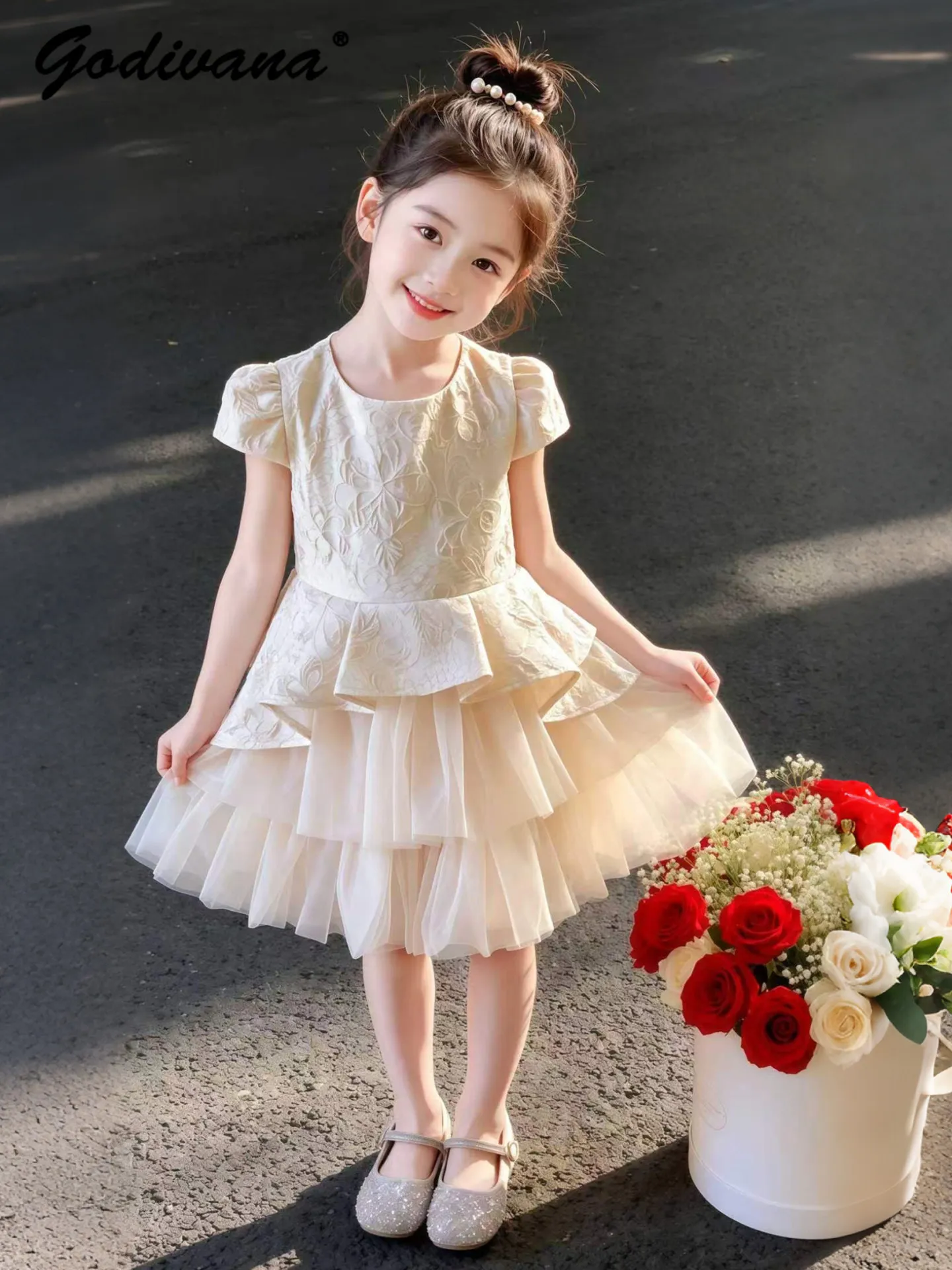 Baby Girls New 2026 Summer French Fashion Patchwork Mesh Birthday Party Dress Childrens High End Embroidery Puff Sleeve Dresses