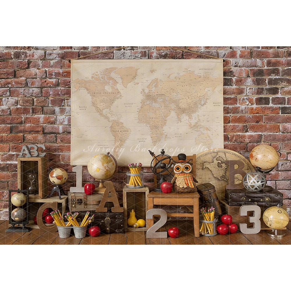 Vintage World Map Globes Geogr - огляд і ціна Photography Mapped