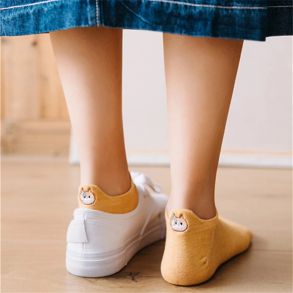 New Cute Summer Spring Embroidery Funny Cat Cotton Ankle Socks Women Happy Candy Color Fresh Youth Campus Kitten Sokken Dropship