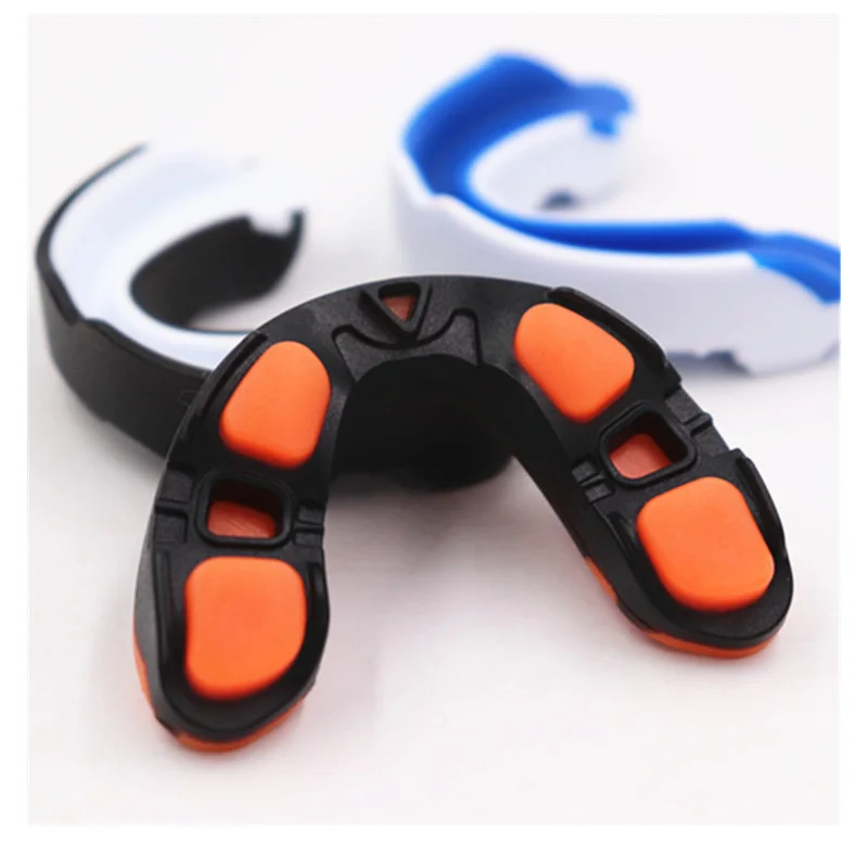 2021 Professional Muay Thai tooth protection EVA Boxing Mouthguard Sports Teeth Braces Box Taekwondo Sanda Rugby MMA Mouth Guard