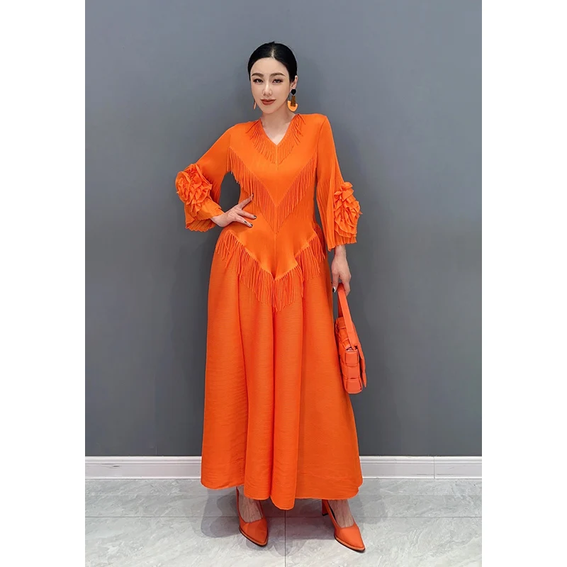 

SuperAen Spring Autumn 2024 New Style Dresses V-neck Tassel Long Swing Dresses Elegant Dresses