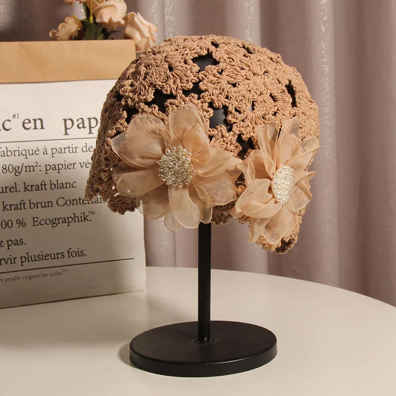 

Lace Flower Beret Women Hollow Knitted Beret Spring Autumn Winter Sweet Fashion Knitted Hat