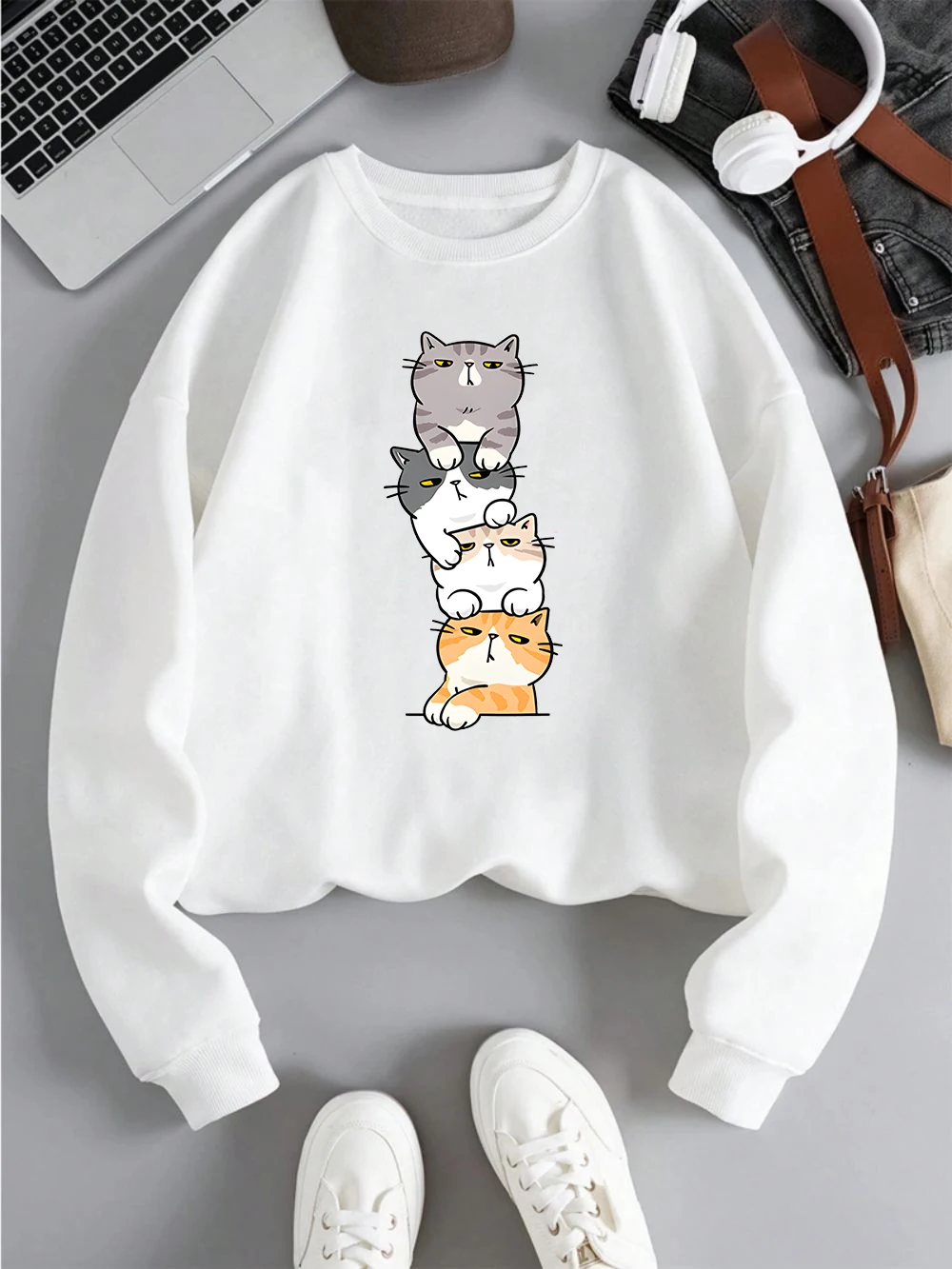 2025 cuatro gatos jugando en la parte superior de unos otras impresiones Sudadera con capucha mujer Otoño Invierno sudadera básica pulóver ropa Casual de mujer