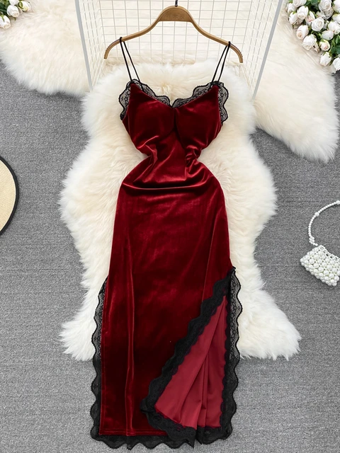 YuooMuoo Ins Fashion Women Christmas Red Long Dress High Waist Lace  Patchwork Side Split Velvet Long