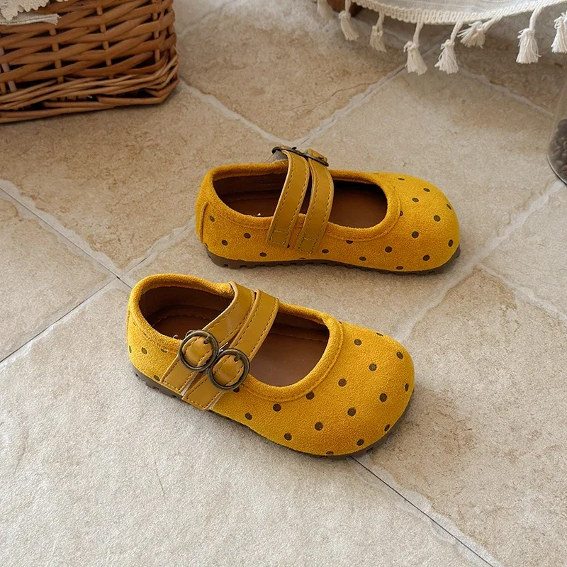 Girls Mary Jane Shoes, Polka Dot Faux Suede Flats with Double Buckle Strap, Soft Non-Slip Sole Kids Princess Dress Shoes