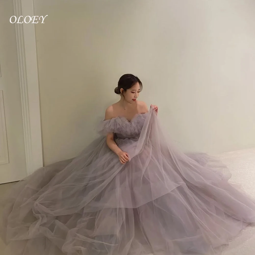 OLOEY الجنية الأرجواني تول فساتين الزفاف صورة تبادل لاطلاق النار قبالة الكتف الطية فستان زفاف ألف خط أنيقة سويب تراين فساتين السهرة